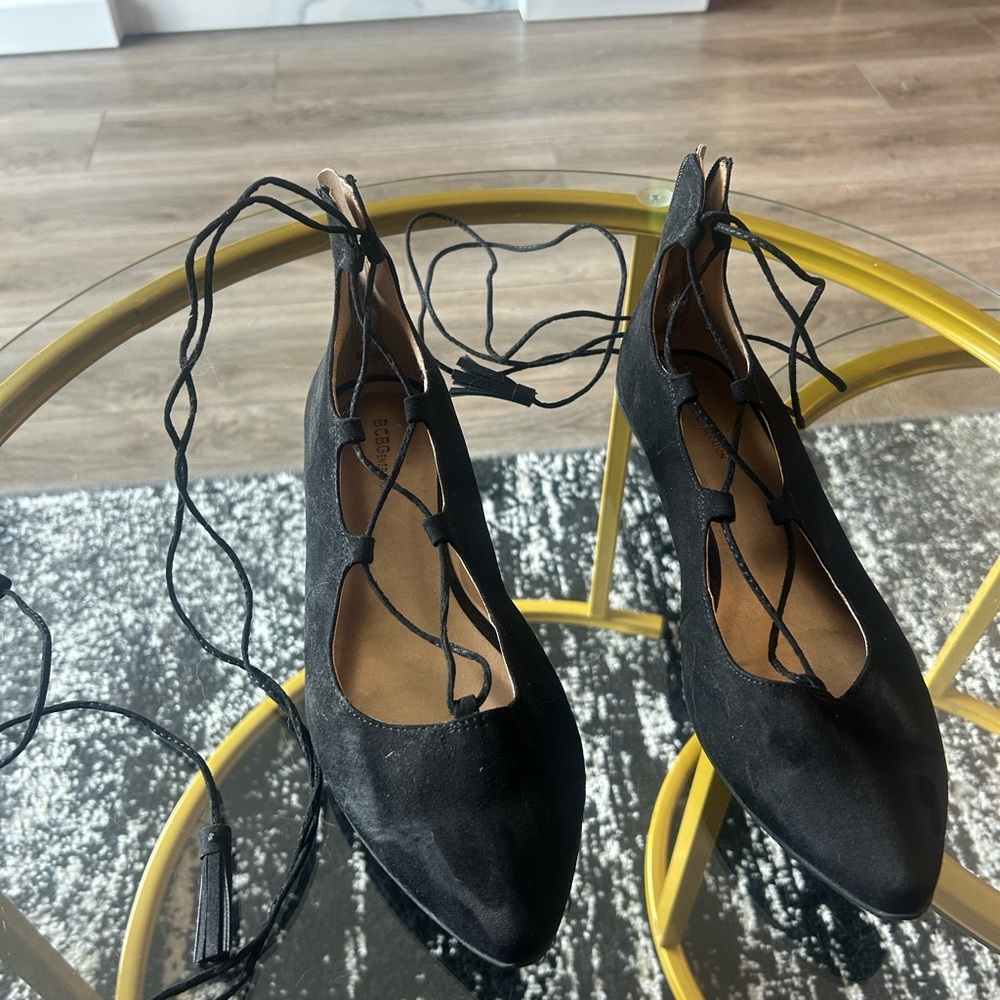 BCBGeneration Black Pointed-Toe Lace-Up Flats